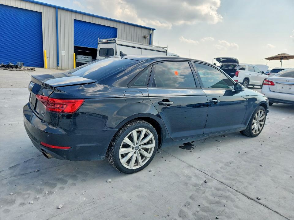 58278216 :رقم المزاد ، WAUANAF47HN011725 vin ، 2017 Audi A4 مزاد بيع