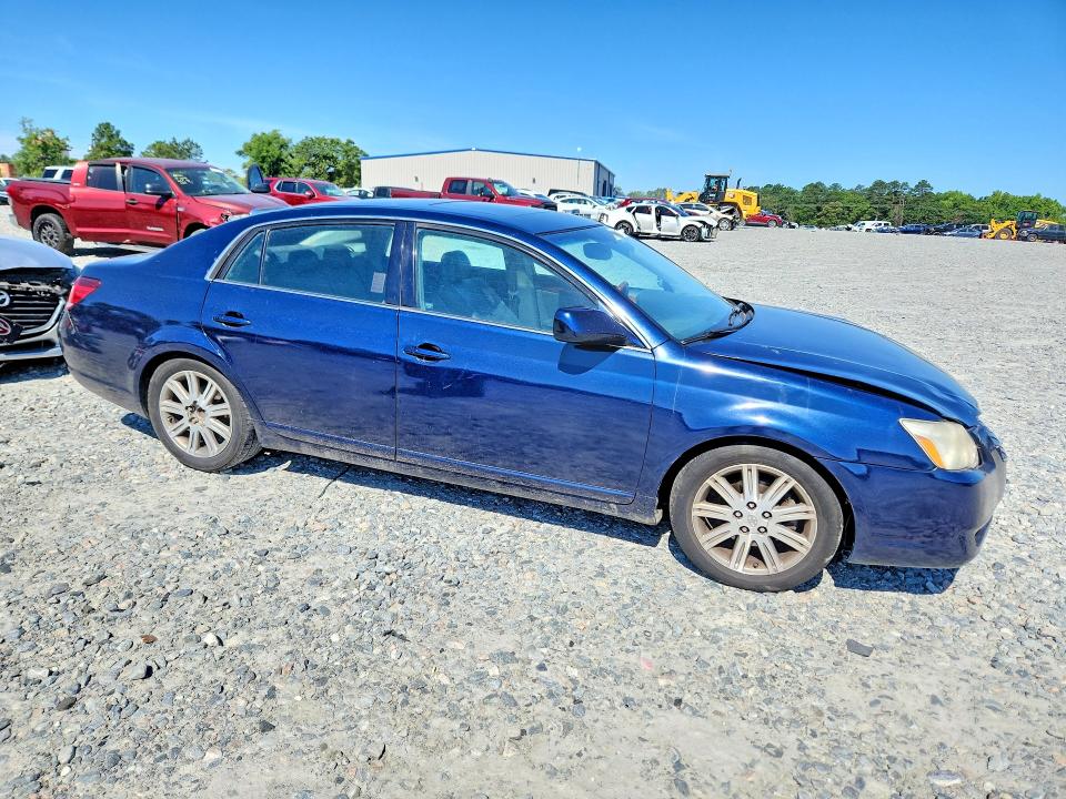55670196 :رقم المزاد ، 4T1BK36B27U215553 vin ، 2007 Toyota Avalon مزاد بيع