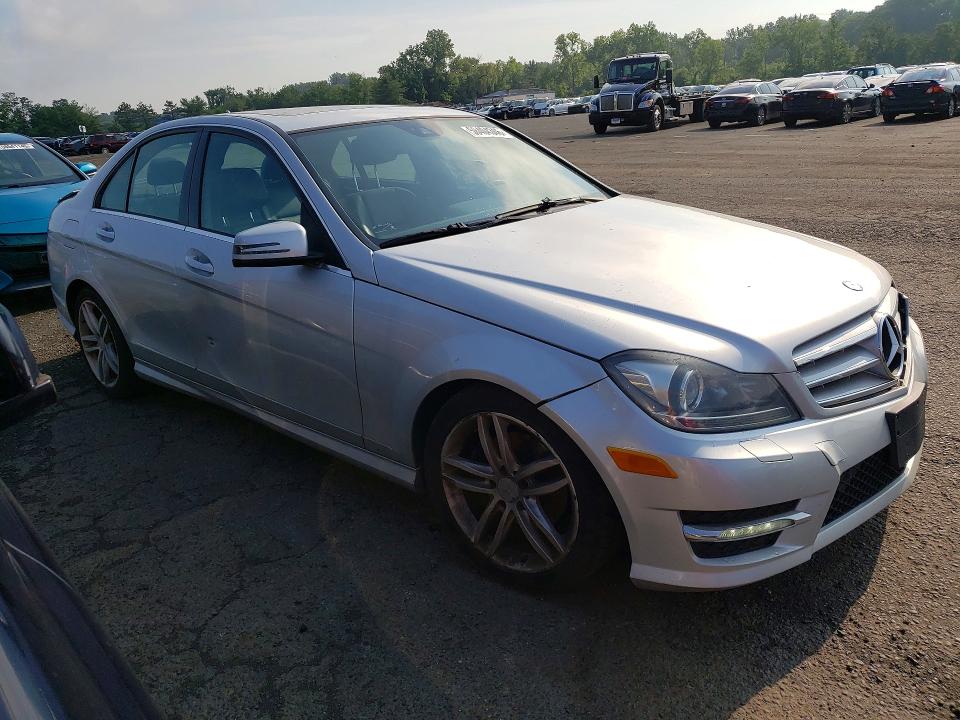 58404346 :رقم المزاد ، WDDGF8BB8CR234774 vin ، 2012 Mercedes-benz C مزاد بيع