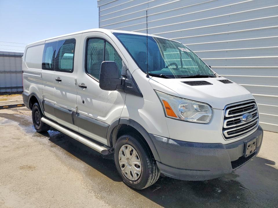 2015 Ford Transit მანქანა იყიდება აუქციონზე, vin: 1FTNR1ZM3FKA77918, აუქციონის ნომერი: 55732116