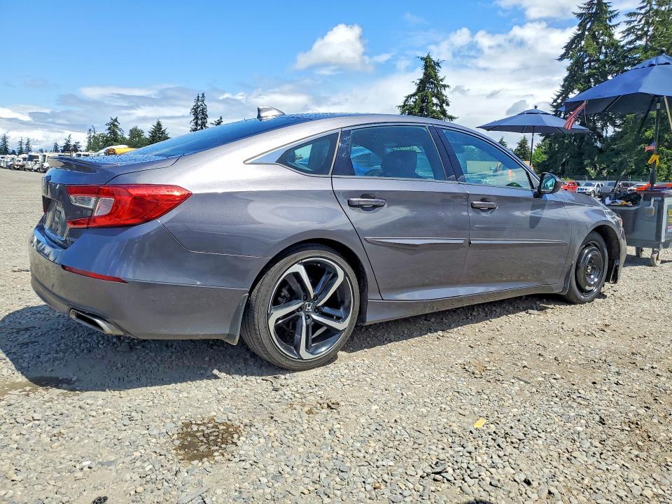 Продажа на аукционе авто 2018 Honda Accord, vin: 1HGCV1F30JA240670, номер лота: 56231856