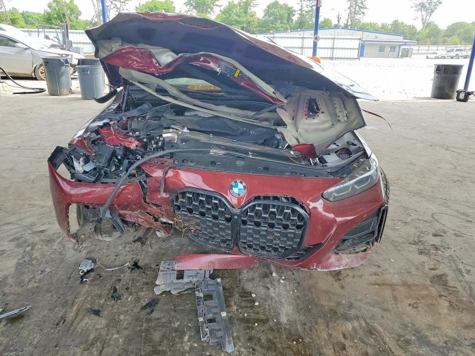 56489146 :رقم المزاد ، WBA83AP02NCH72317 vin ، 2022 Bmw M440i مزاد بيع