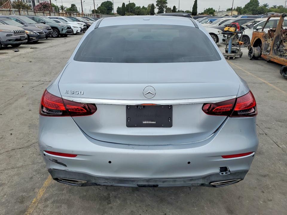 59197256 :رقم المزاد ، W1KZF8DB3MA930271 vin ، 2021 Mercedes-benz E مزاد بيع