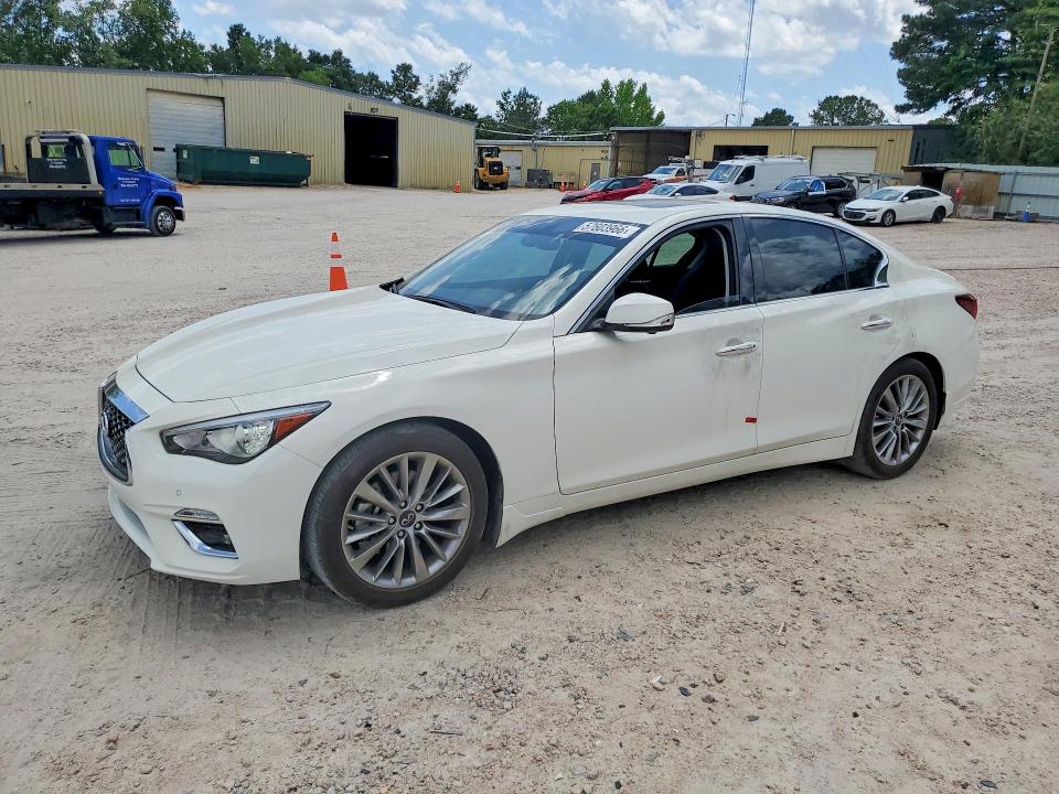 57603966 :رقم المزاد ، JN1EV7BP4NM311878 vin ، 2022 Infiniti Q50 مزاد بيع