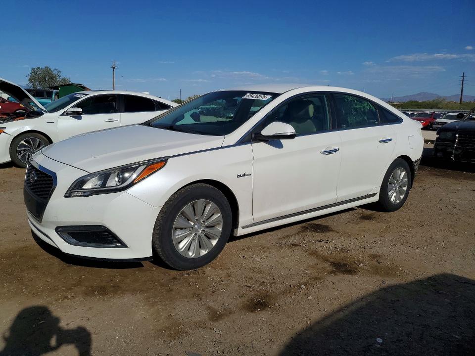 2016 Hyundai Sonata Hybrid მანქანა იყიდება აუქციონზე, vin: KMHE24L12GA014056, აუქციონის ნომერი: 55430896