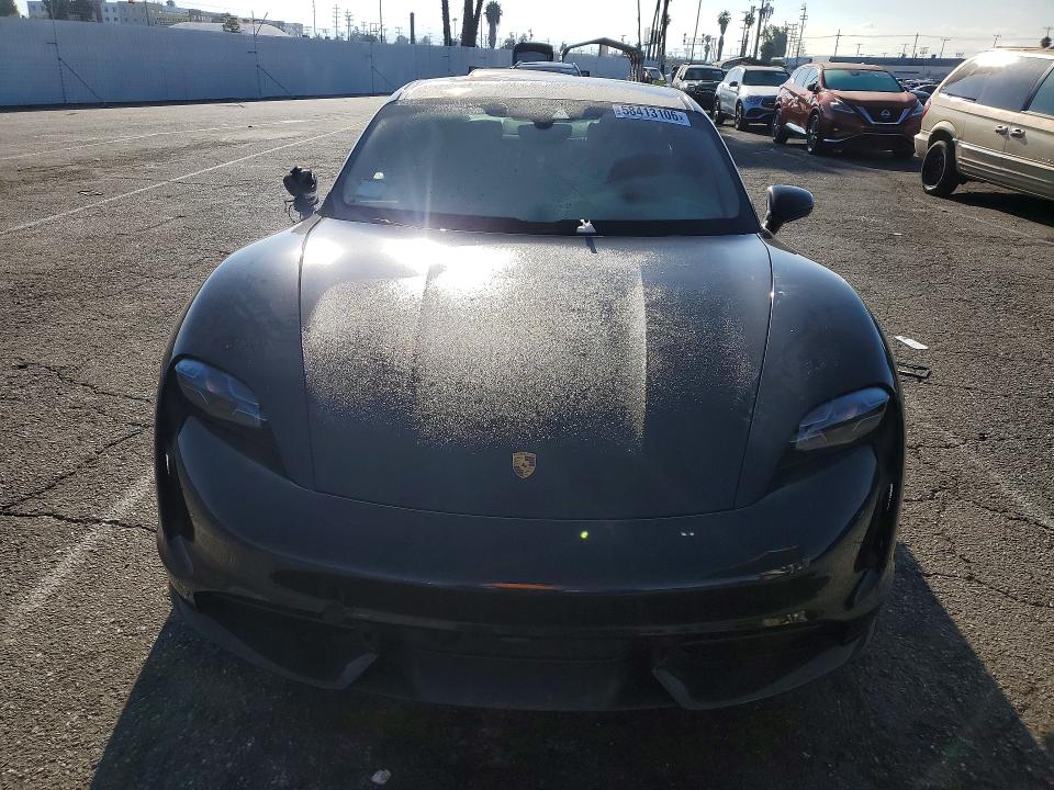 58413106 :رقم المزاد ، WP0AC2Y1XMSA62894 vin ، 2021 Porsche Taycan مزاد بيع