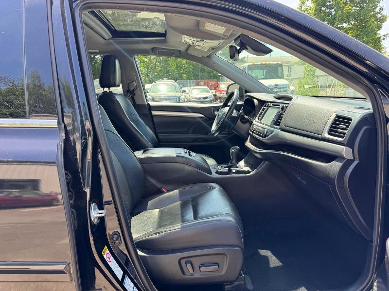 2019 Toyota Highlander მანქანა იყიდება აუქციონზე, vin: 5TDJZRFH6KS934563, აუქციონის ნომერი: 56613476