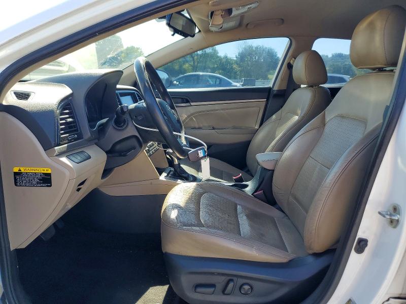 56148056 :رقم المزاد ، 5NPD84LF3HH070415 vin ، 2017 Hyundai Elantra مزاد بيع