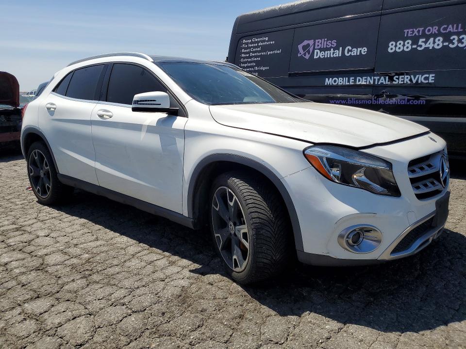 56579036 :رقم المزاد ، WDCTG4EB6JJ504780 vin ، 2018 Mercedes-benz Gla مزاد بيع