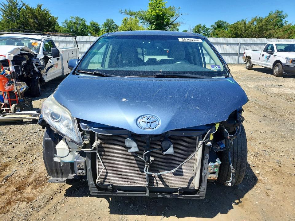 Aukcja sprzedaży 2015 Toyota Sienna, vin: 5TDKK3DC4FS580898, numer aukcji: 55365936
