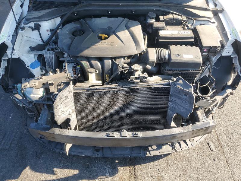 2018 Hyundai Elantra Gt მანქანა იყიდება აუქციონზე, vin: KMHH35LE8JU031663, აუქციონის ნომერი: 57625236