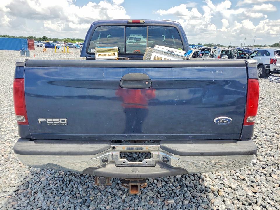 57989706 :رقم المزاد ، 1FTNX20L53ED75333 vin ، 2003 Ford F250 مزاد بيع