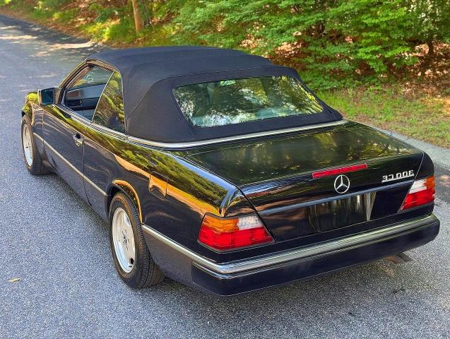 Auction sale of the 1993 Mercedes-benz 300, vin: WDBEA66E7PB922559, lot number: 58223556