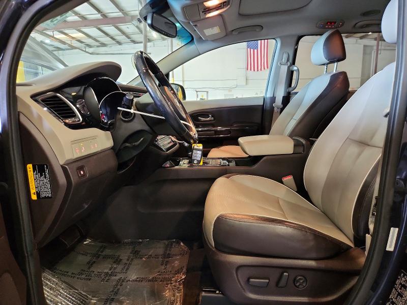 2015 Kia Sedona მანქანა იყიდება აუქციონზე, vin: KNDME5C1XF6033212, აუქციონის ნომერი: 58733526