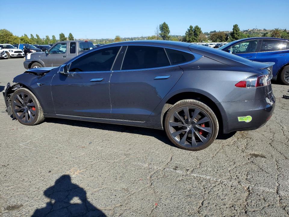 Продаж на аукціоні авто 2018 Tesla Model S, vin: 5YJSA1E45JF276880, номер лоту: 57379206