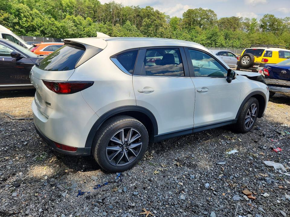Продажа на аукционе авто 2018 Mazda Cx-5, vin: JM3KFBCM1J0435264, номер лота: 58727416