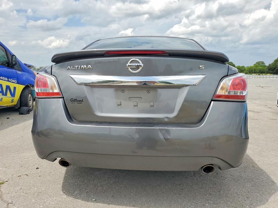 2015 Nissan Altima მანქანა იყიდება აუქციონზე, vin: 1N4AL3AP2FN373812, აუქციონის ნომერი: 59189386