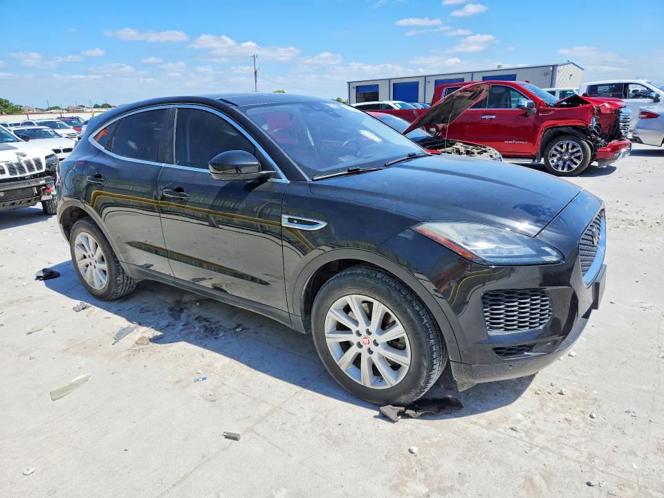 55832066 :رقم المزاد ، SADFJ2FX1J1Z32005 vin ، 2018 Jaguar E-pace مزاد بيع