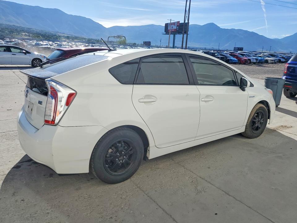 54902036 :رقم المزاد ، JTDKN3DUXF0425257 vin ، 2015 Toyota Prius مزاد بيع