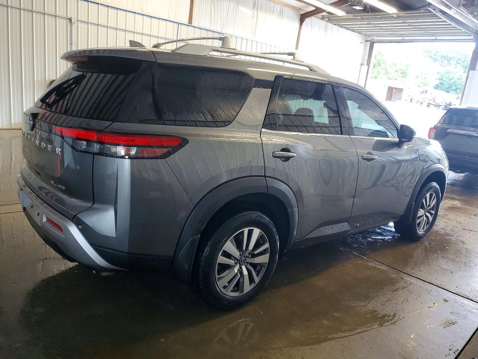 57331046 :رقم المزاد ، 5N1DR3CC1NC220988 vin ، 2022 Nissan Pathfinder مزاد بيع