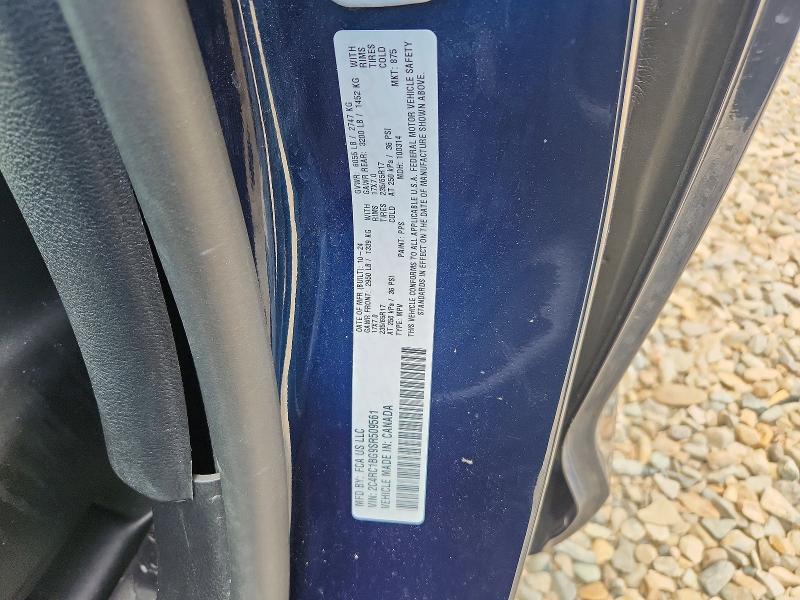Auction sale of the 2025 Chrysler Pacifica, vin: 2C4RC1BG9SR509561, lot number: 58429736