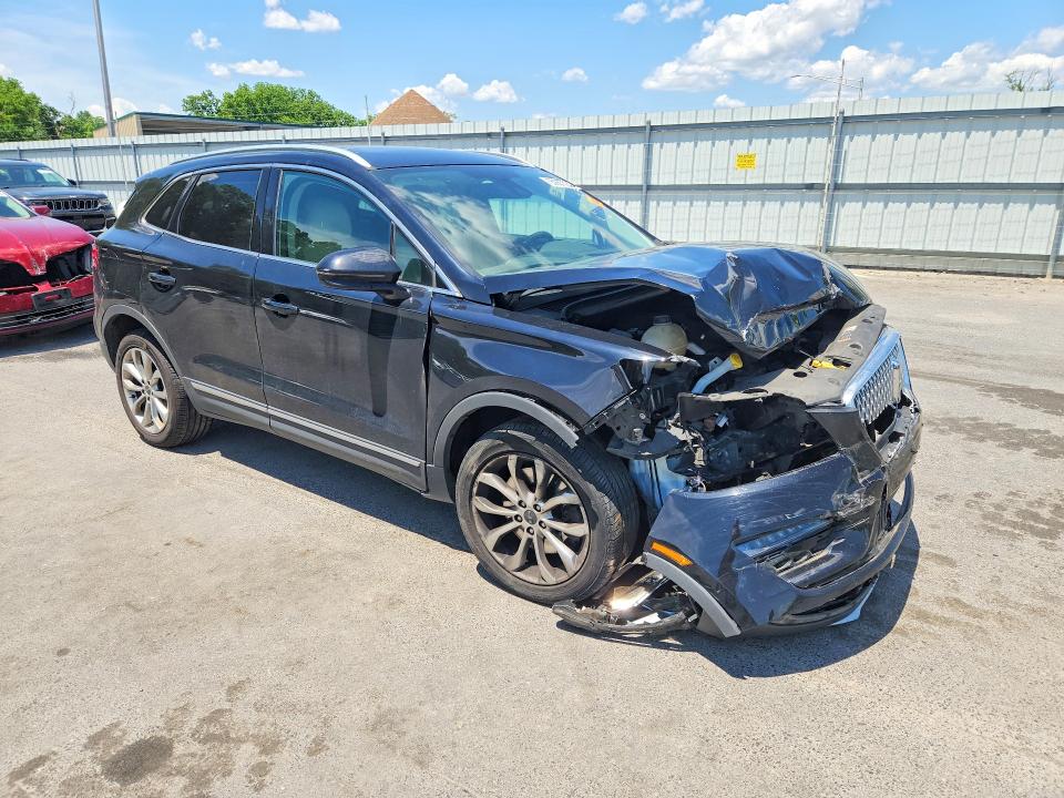 55667826 :رقم المزاد ، 5LMCJ2D93KUL01820 vin ، 2019 Lincoln Mkc مزاد بيع