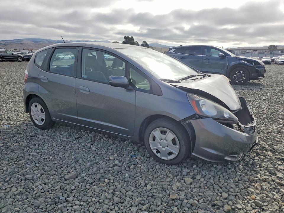 2013 Honda Fit მანქანა იყიდება აუქციონზე, vin: JHMGE8H39DC025785, აუქციონის ნომერი: 56677266