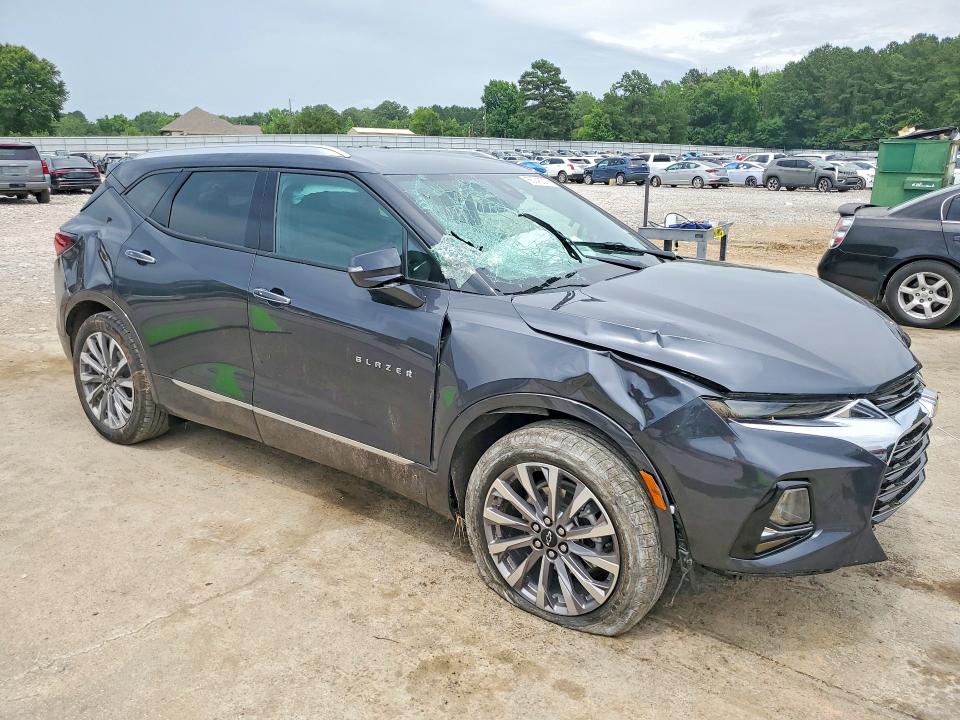2022 Chevrolet Blazer მანქანა იყიდება აუქციონზე, vin: 3GNKBFRS7NS212069, აუქციონის ნომერი: 56345576
