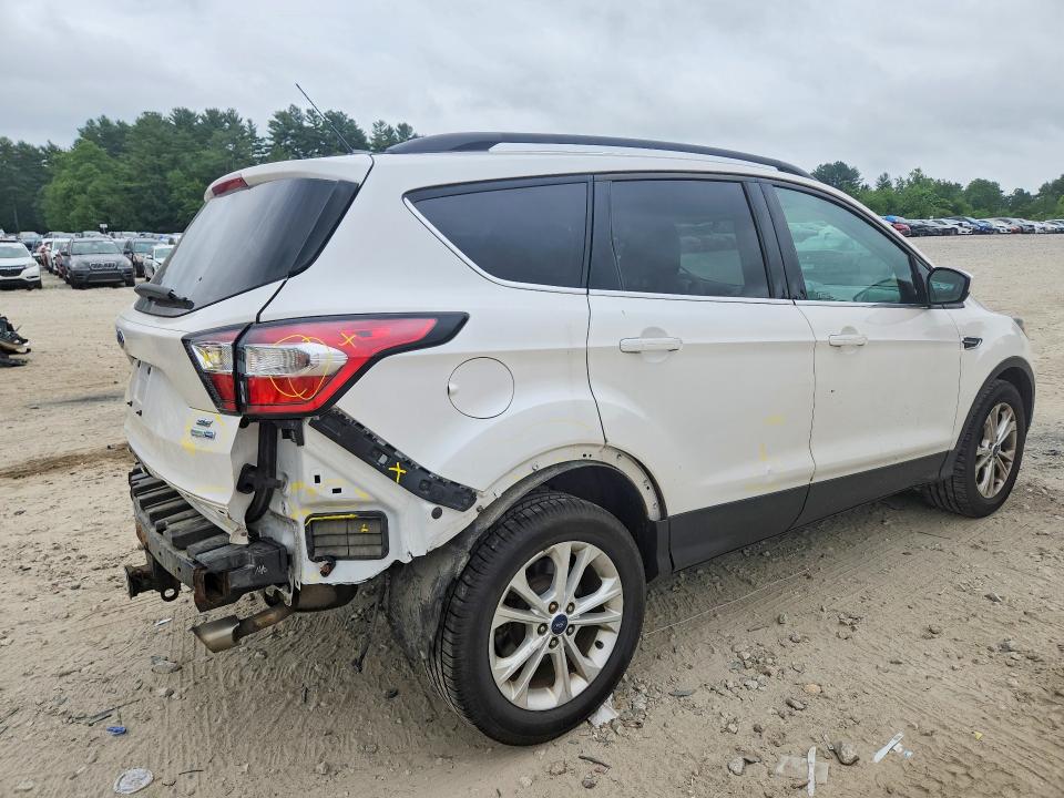 58032456 :رقم المزاد ، 1FMCU9G96HUB88470 vin ، 2017 Ford Escape مزاد بيع