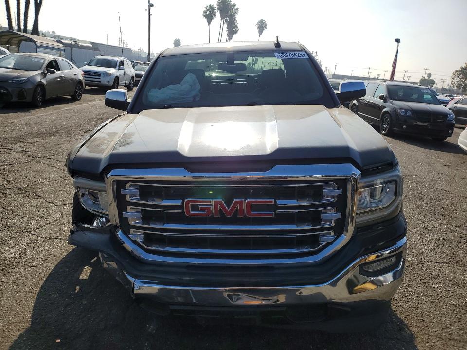 55076426 :رقم المزاد ، 3GTP1NEC8JG274717 vin ، 2018 Gmc Sierra مزاد بيع