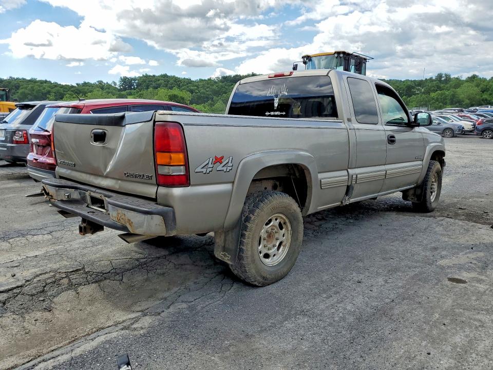 Продажа на аукционе авто 2000 Chevrolet Silverado, vin: 1GCGK29U2YZ170801, номер лота: 57301806