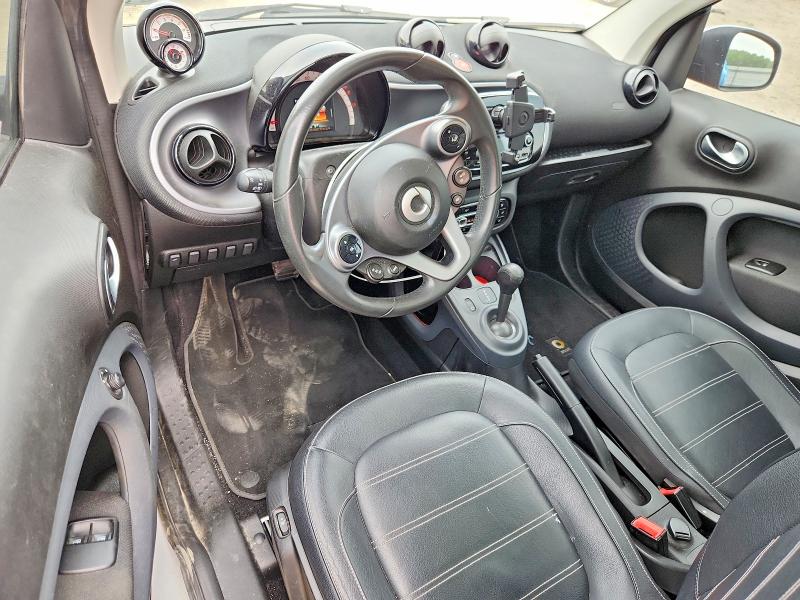 Aukcja sprzedaży 2017 Smart Fortwo, vin: WMEFJ5DA2HK205604, numer aukcji: 56527526