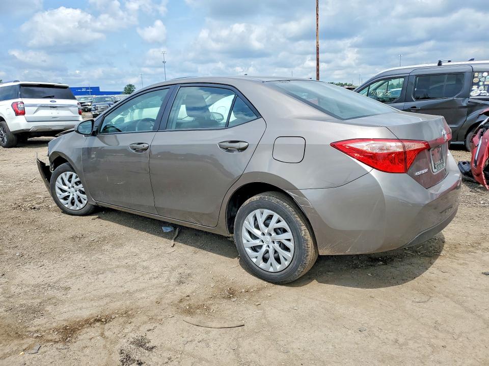 Продажа на аукционе авто 2017 Toyota Corolla, vin: 2T1BURHEXHC889005, номер лота: 58984076