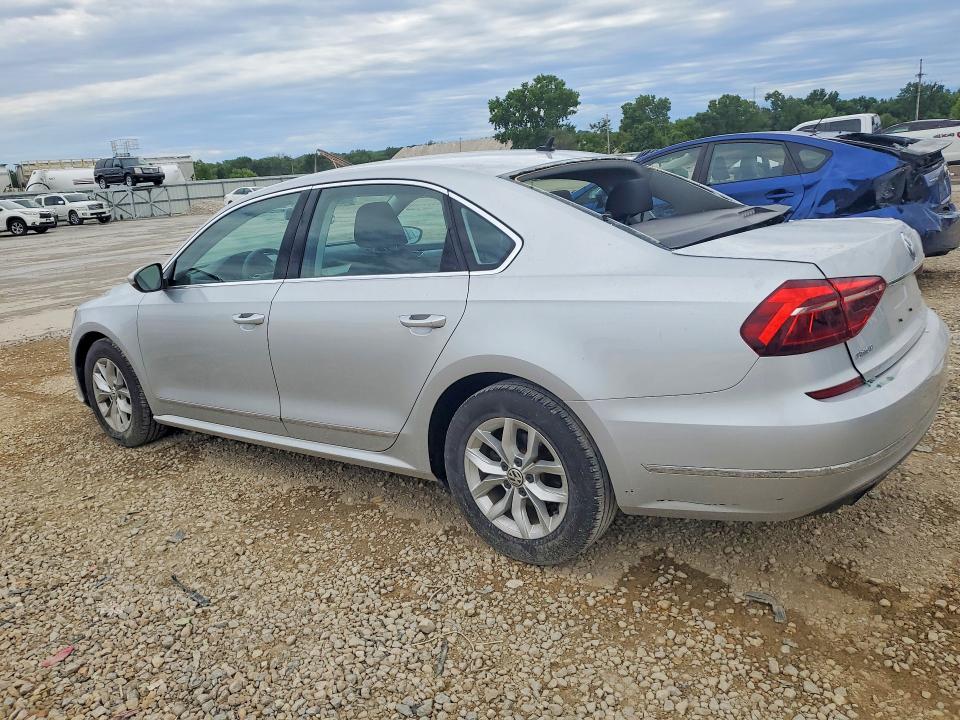 58034966 :رقم المزاد ، 1VWAT7A33HC059399 vin ، 2017 Volkswagen Passat مزاد بيع