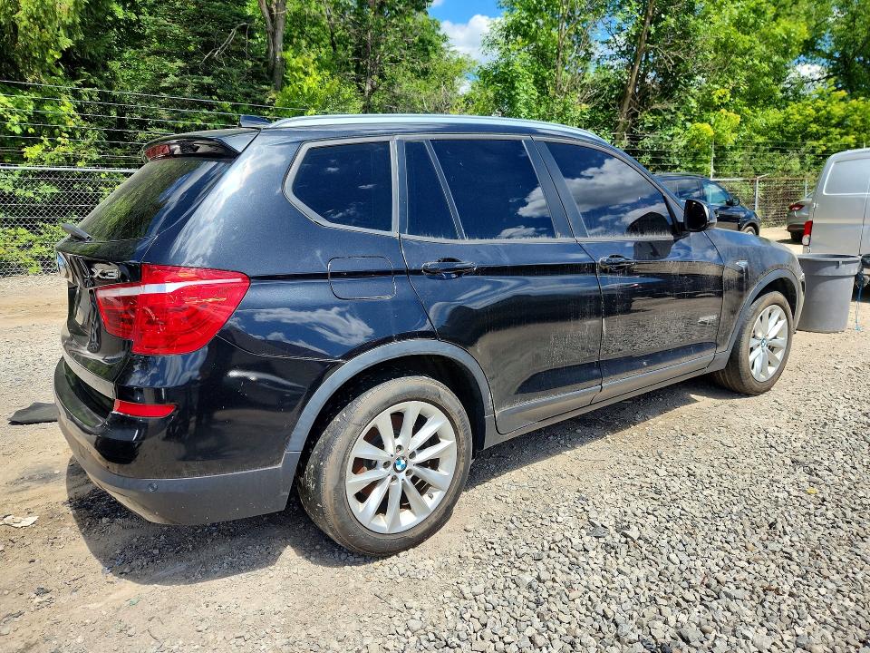 2015 Bmw X3 მანქანა იყიდება აუქციონზე, vin: 5UXWX9C50F0D45105, აუქციონის ნომერი: 58593786