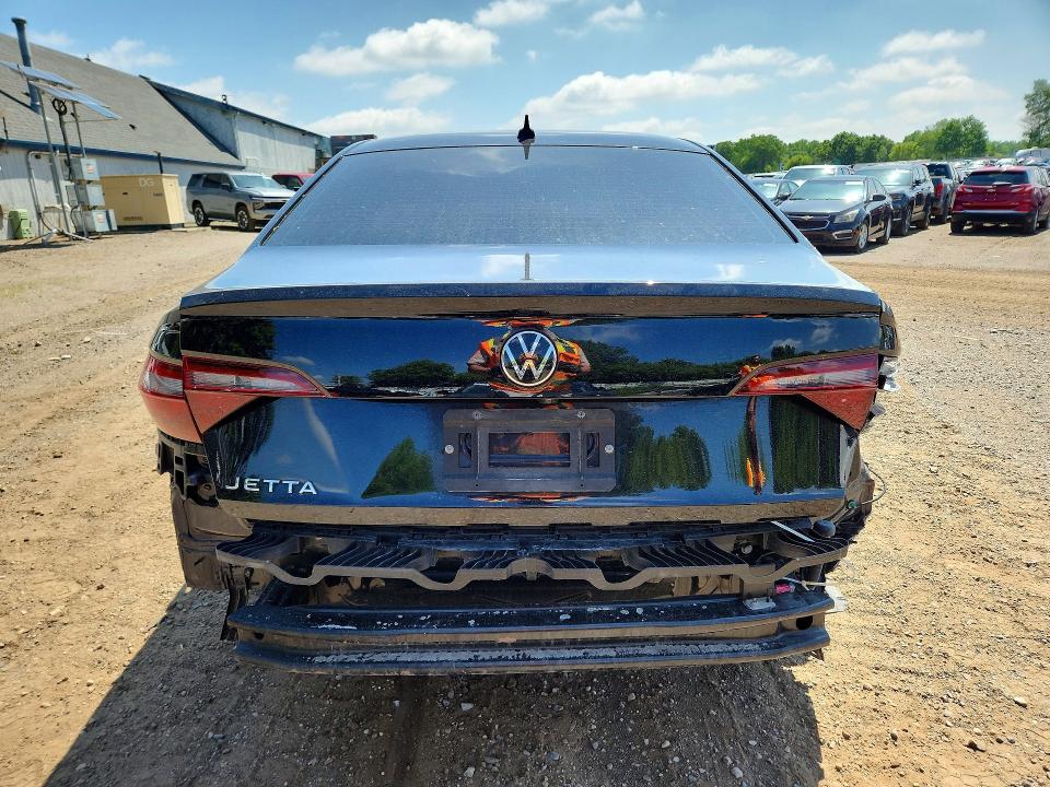 56522796 :رقم المزاد ، 3VWBM7BU4PM009374 vin ، 2023 Volkswagen Jetta مزاد بيع