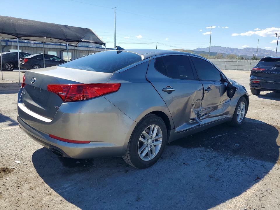 2012 Kia Optima მანქანა იყიდება აუქციონზე, vin: 5XXGM4A76CG008838, აუქციონის ნომერი: 57353746