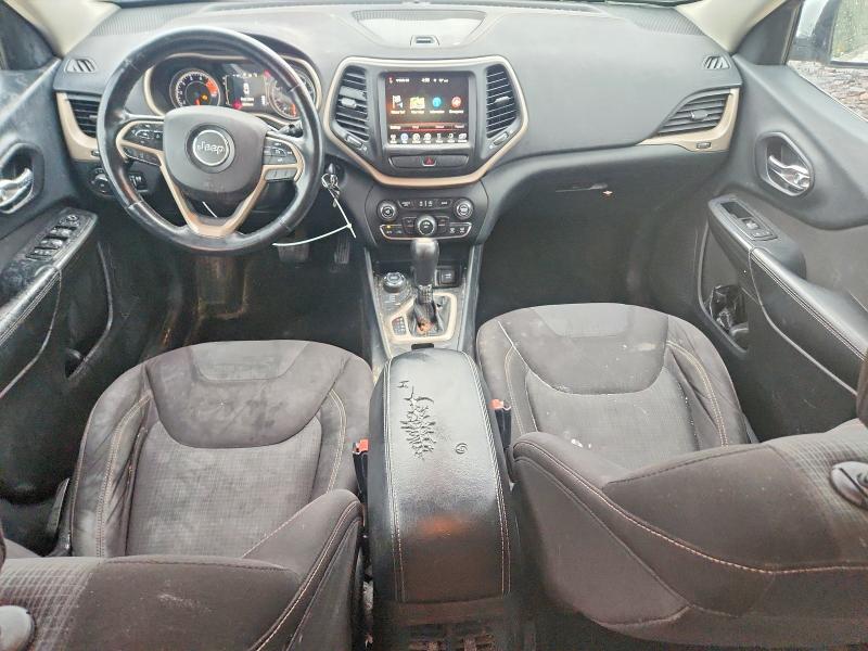 58245876 :رقم المزاد ، 1C4PJMCS2GW111463 vin ، 2016 Jeep Cherokee مزاد بيع