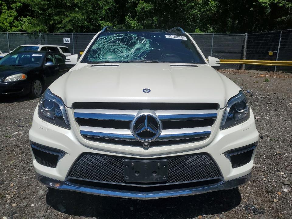 58426966 :رقم المزاد ، 4JGDF7DE8FA570275 vin ، 2015 Mercedes-benz Gl مزاد بيع