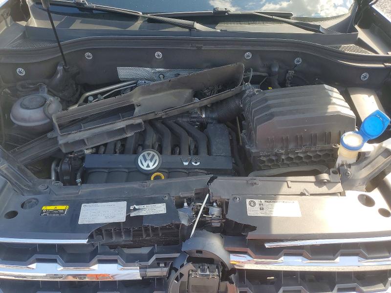 56966476 :رقم المزاد ، 1V2DR2CA6JC537431 vin ، 2018 Volkswagen Atlas مزاد بيع