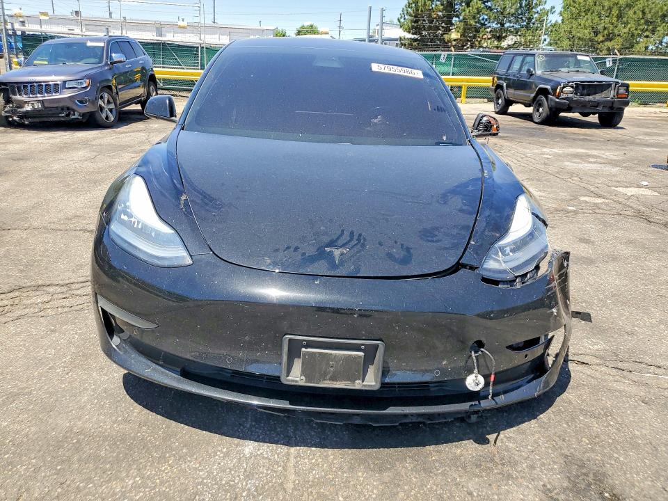 57955986 :رقم المزاد ، 5YJ3E1EA9KF395595 vin ، 2019 Tesla Model 3 مزاد بيع