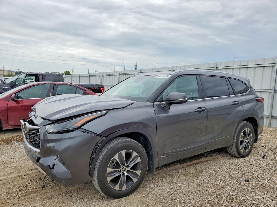 Продаж на аукціоні авто 2025 Toyota Highlander Hybrid, vin: 5TDKBRCH1SS649069, номер лоту: 58634386