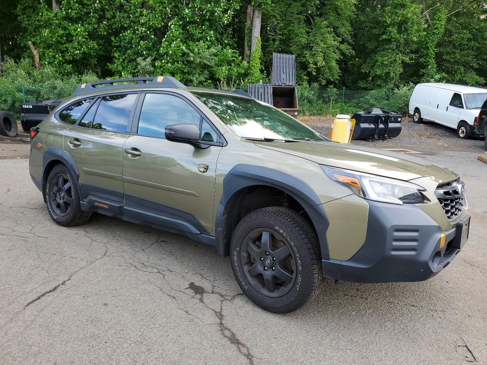57905876 :رقم المزاد ، 4S4BTGUD0N3228782 vin ، 2022 Subaru Outback مزاد بيع