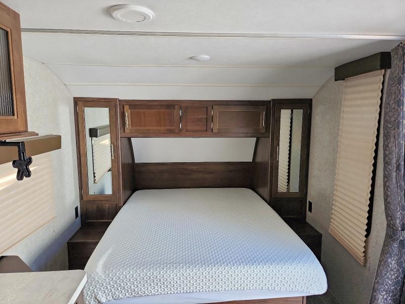 Продажа на аукционе авто 2019 Forest River Cherokee Grey Wolf 2, vin: 4X4TCKX2XKK054866, номер лота: 57627196