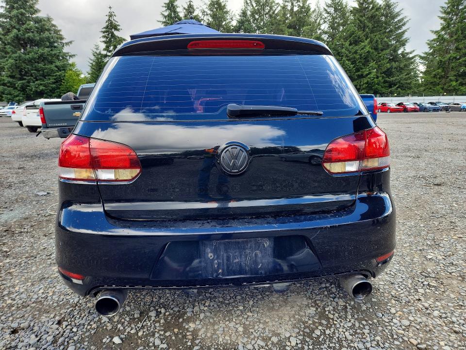 56188976 :رقم المزاد ، WVWAB7AJ2AW300362 vin ، 2010 Volkswagen Golf مزاد بيع