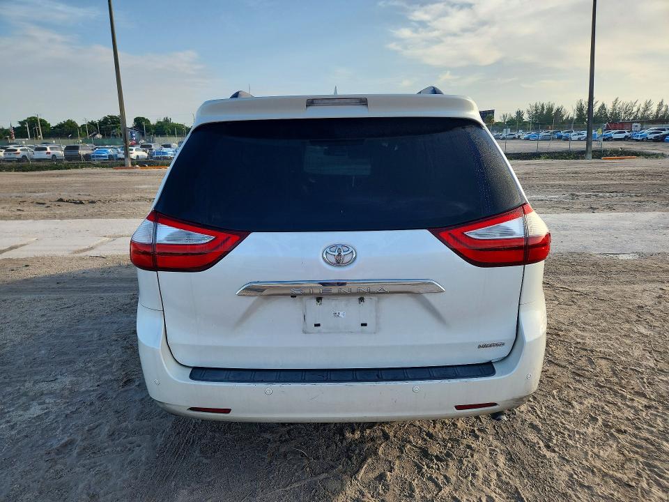 2015 Toyota Sienna მანქანა იყიდება აუქციონზე, vin: 5TDYK3DC1FS596180, აუქციონის ნომერი: 58567826