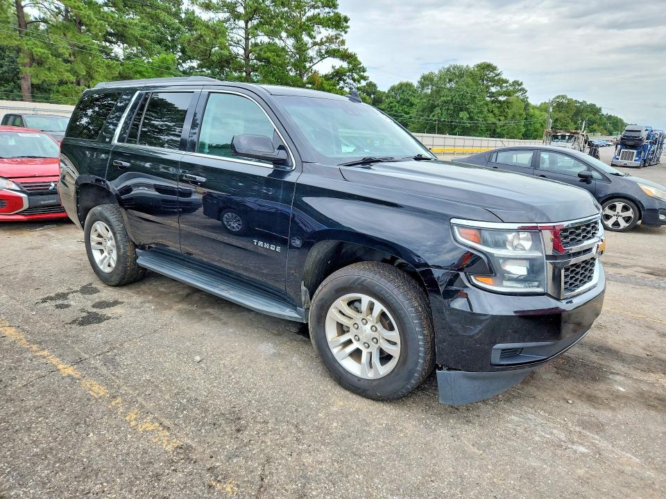 57495626 :رقم المزاد ، 1GNSCBKC7KR125103 vin ، 2019 Chevrolet Tahoe مزاد بيع