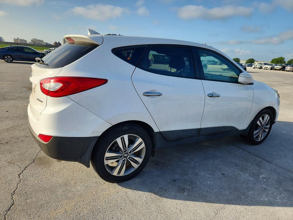 2015 Hyundai Tucson მანქანა იყიდება აუქციონზე, vin: KM8JU3AG3FU055139, აუქციონის ნომერი: 58154476