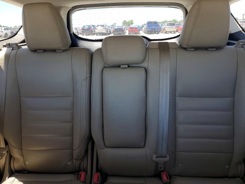 56240346 :رقم المزاد ، 1FMCU0G96FUB10697 vin ، 2015 Ford Escape مزاد بيع