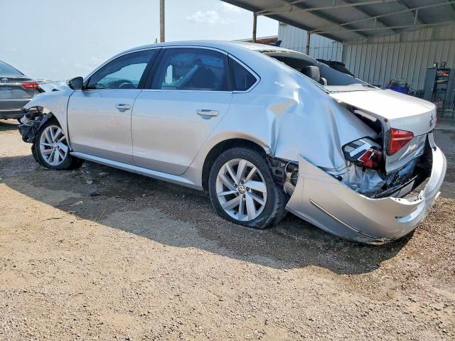 56276336 :رقم المزاد ، 1VWBA7A3XJC019322 vin ، 2018 Volkswagen Passat مزاد بيع